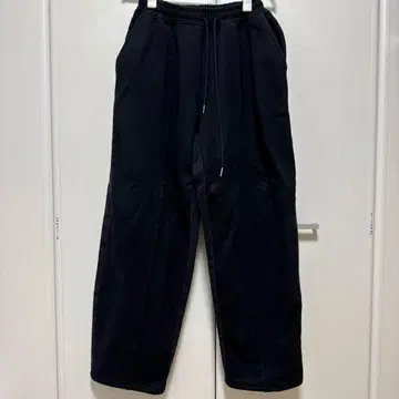 PURE 맨투맨 & 데님 팬츠