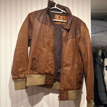 Gowest Art of Blue 브라운 가죽 자켓