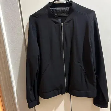 ZARA BASIC 블랙 점퍼 M