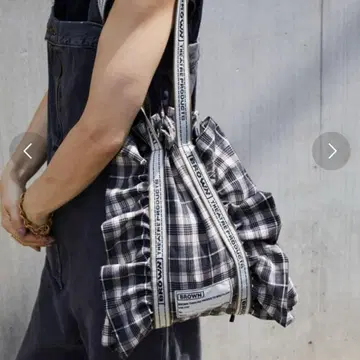 BROWN THEATRE PRODUCTS 백