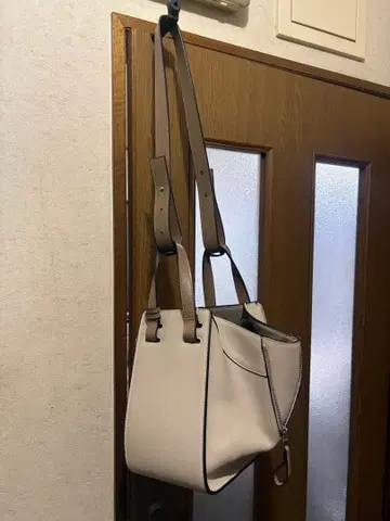 가죽 해먹 숄더백 베이지