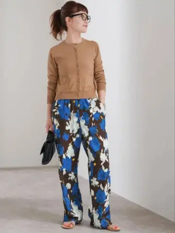 스픽 앤 스팬 퍼지 플라워 이지 팬츠