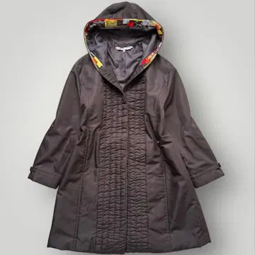 새상품급 레오나르 롱 코트 퀼팅 후드 부착 L 사이즈 브라운