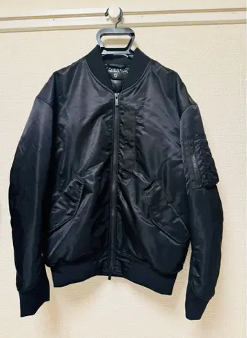 +J 유니클로 하이브리드 다운 오버사이즈 MA-1 블랙 S 질 샌더