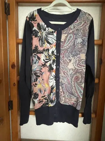 안티카 좌우 절개 가디건