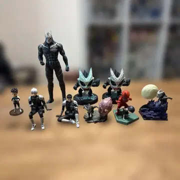 [개봉 완료] [9체 세트] 괴수 8호 피규어