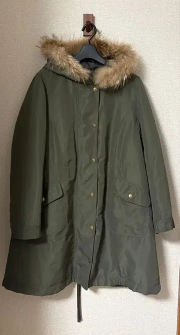 올리브 그린 모즈 코트 퍼 포함 LL
