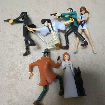 루팡 3세 칼리오스트로의 성 피규어 6체 세트