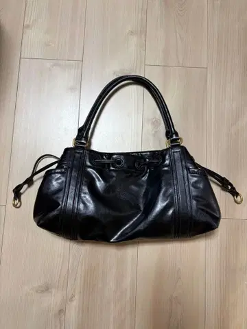 Y2K ZARA 블랙 가죽 핸드백