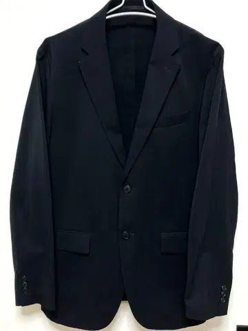 111 [새상품급] 유니클로 감동 자켓 (울 라이크) 네이비 L