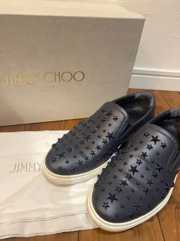 지미추 네이비 스타스터드 슬립온