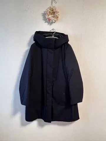 유니클로 하이브리드 다운 코트 네이비 S