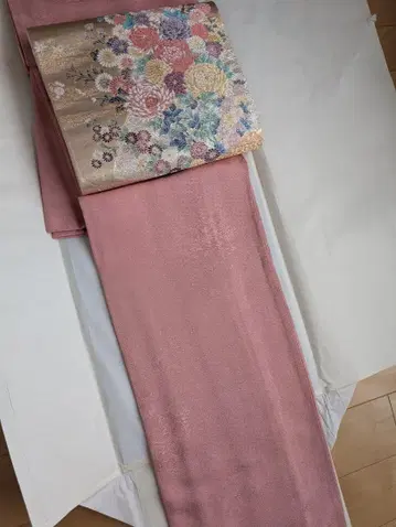 이로무지 꽃덩굴무늬 핑크 복숭아색 하나츠몬 시츠케츠 미사용