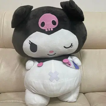 쿠로미 봉제 인형