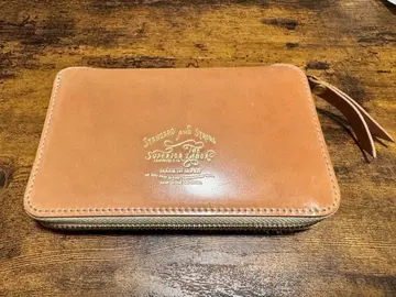 새상품급 슈페리어 레이버 코도반 접이식 지갑