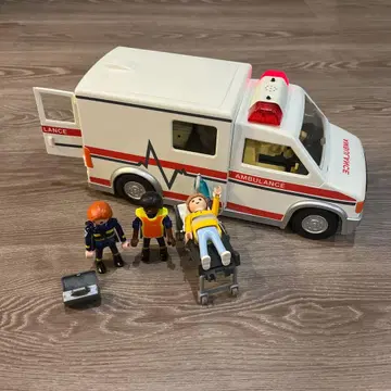 플레이모빌 구급차 5952