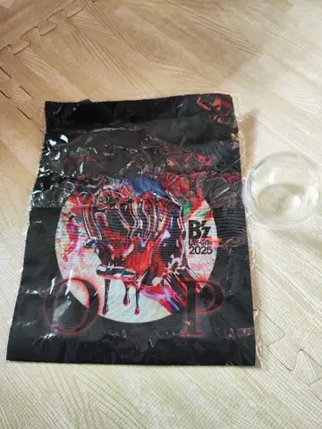 B'z 2025 첫날 나고야 라이브 가챠 6종 세트