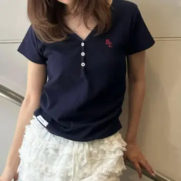 RAYCASSIN WEB 한정판 V넥 헨리 가슴 자수 반팔 T셔츠