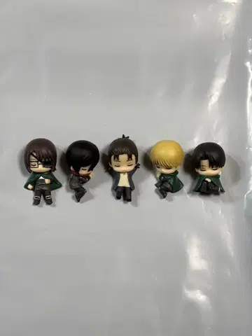 진격의 거인 잠재우는 대