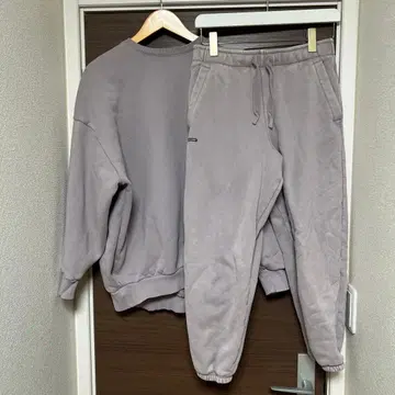 언더 아머 맨투맨 세트