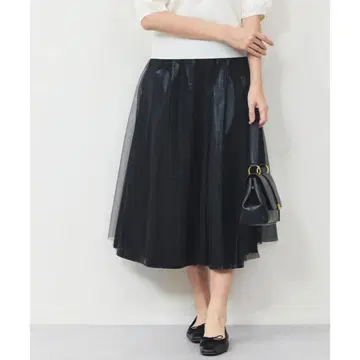 (새상품) 아모와르 카프리스 튤 겹침 광택 스커트