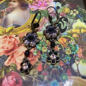 미하엘 네그린 귀걸이 골드