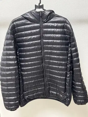 UNIQLO 울트라 라이트 다운 파카 M 사이즈