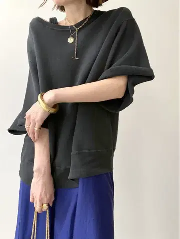 라빠르망 REMI RELIEF CutOff SleeveSweat