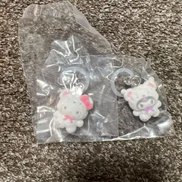 산리오 가챠가챠 복슬복슬 스노우 표식 액세서리