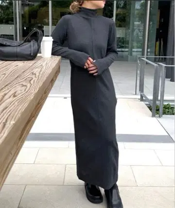 select MOCA by son 핑거 슬리브 프티 하이 립 원피스