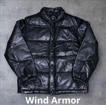 WIND ARMOR 블랙 가죽 패딩 자켓