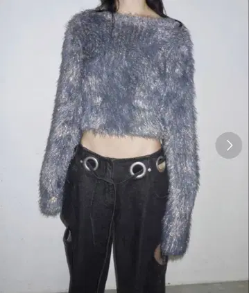 페더얀 라메 니트