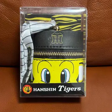 2025 한신 타이거즈 스카프 포함 참 파우치 토라키
