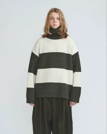 [컨디션 최상] LAD MUSICIAN 터틀 니트 풀오버 시착만 한 상품