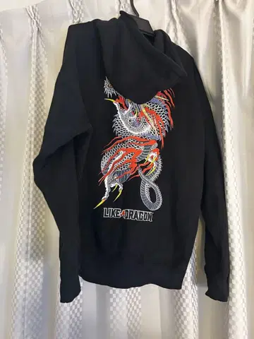 ANTI SOCIAL SOCIAL CLUB x 용과 같이 콜라보 후드티