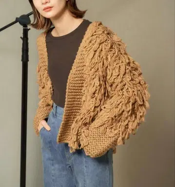[ KBF ] 프린지 디자인 니트 가디건