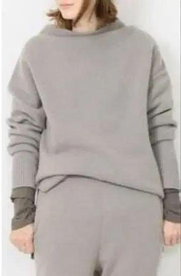 보트넥 니트 스웨터 두즈엠클래스 캐시미어 혼방