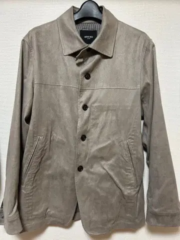 그레이 스웨이드풍 버튼 달린 자켓