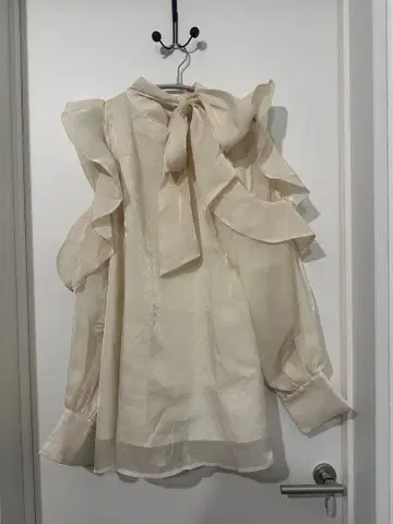 Chico 프릴 리본 포함 셔츠