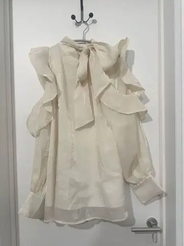 Chico 프릴 리본 포함 셔츠