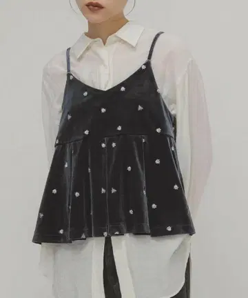 새상품급 KBF 2WAY 벨로아 뷔스티에