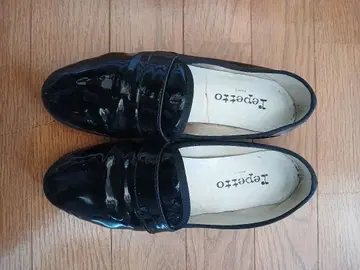 Repetto 마이클 에나멜 로퍼