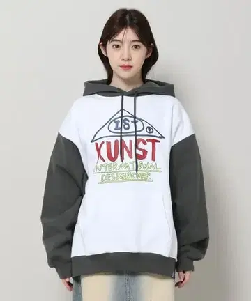 새상품 ISTKUNST 후드티 남녀 공용 후드티