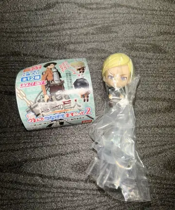 진격의 거인   마스코트 2 엘르 단장 키링