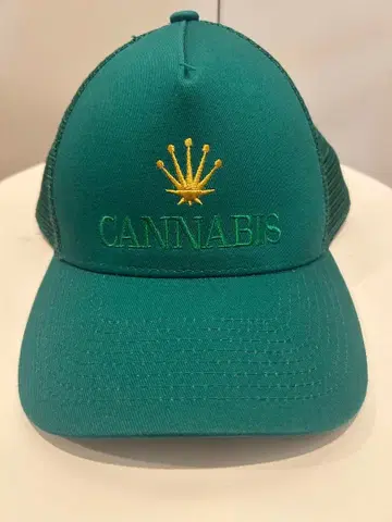 CANNABIS 트래커 캡 그린 카나비스