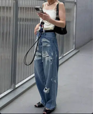 아메리빈티지 UND HARD DAMAGE LOOSE DENIM