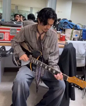 츠네타 다이키 금곡장 유사 셔츠