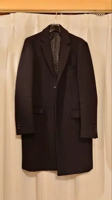 블랙 체스터 코트 2버튼