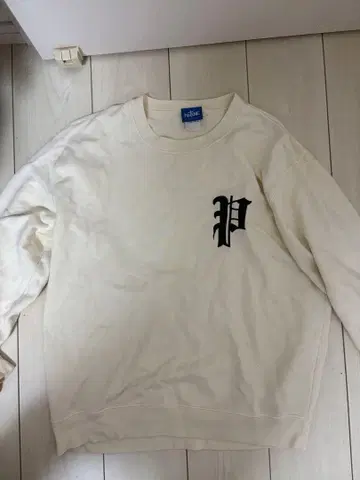 PHARANK 아이보리 맨투맨 트레이닝복