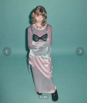 MUSUBORE 다이아컷 U 상의